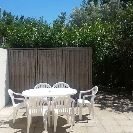 Holiday home Dans Les Dunes